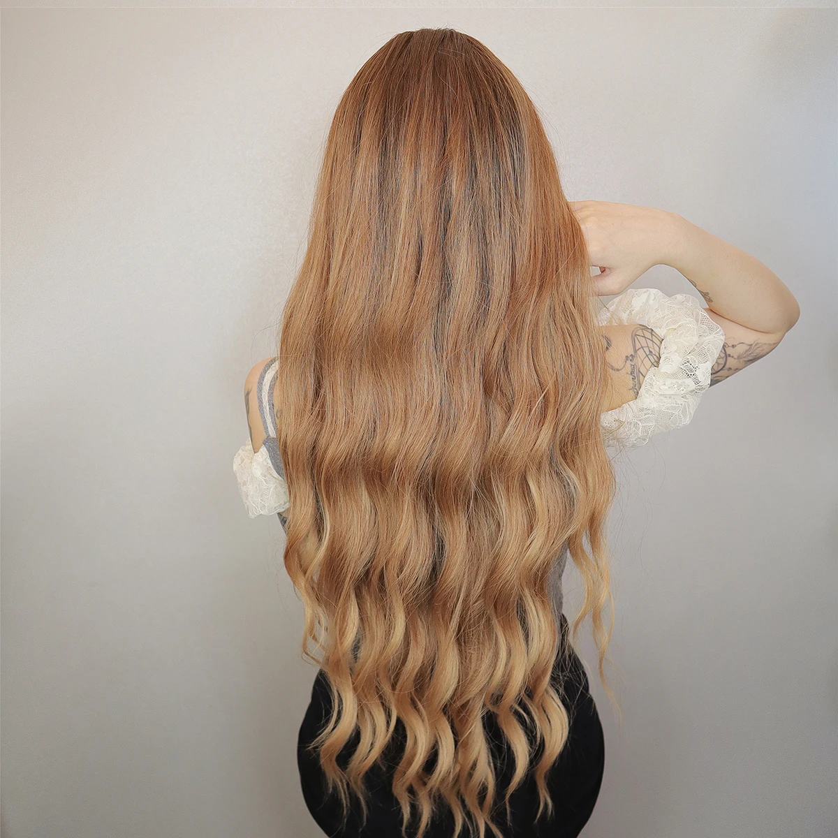 Ombre-Brown-Long-Wavy-Wigs-with-Bangs-for-Women-Synthetic-Hair-Dark-Roots-Heat-Resistant-Wig-3